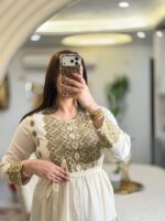 پیراهن هندی حاشیه گیپوری