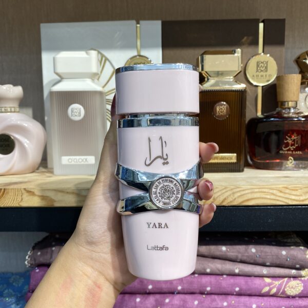 ادکلن عربی یارا صورتی Yara لطافه