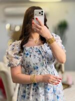 ⁨ پیراهن زیبای پرنسسی